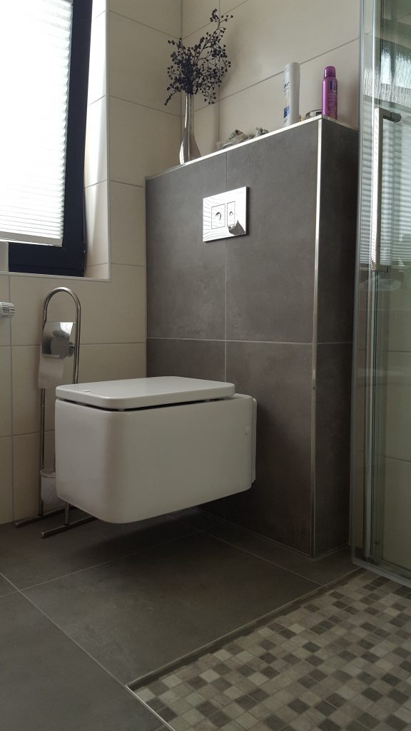 Fliesenservice nach Schaden